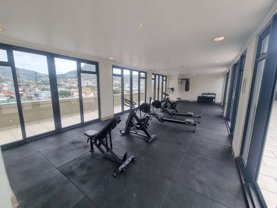 1 Bedroom Property for Sale in Zonnebloem Western Cape